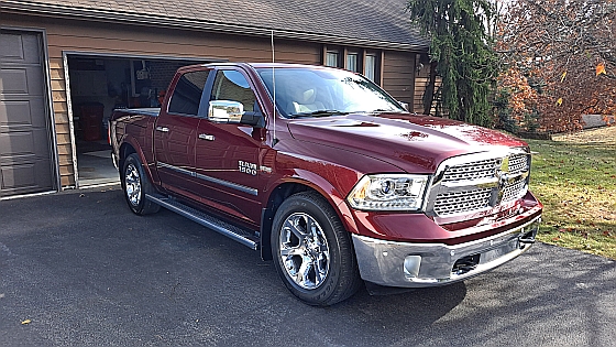 '17 RAM 1500 Laramie